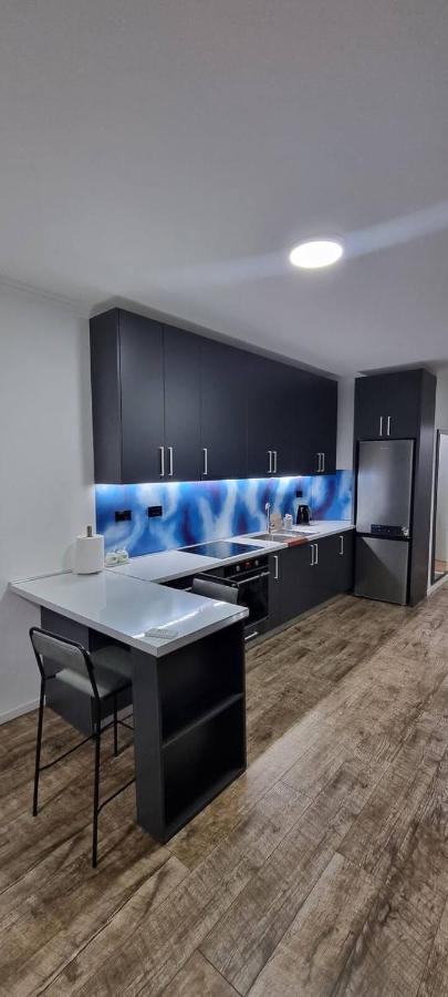 #2 Lovely Spacious 1-Bedroom Apart Тирана Екстер'єр фото